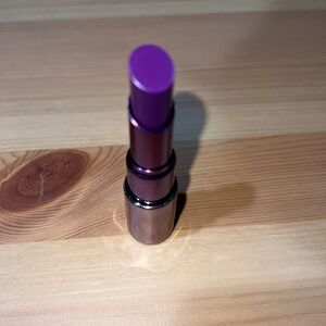 Urban Decay lipstick